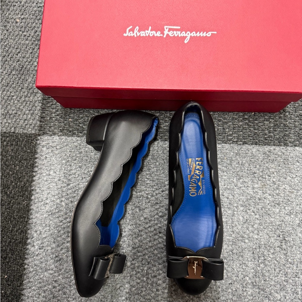 Salvatore Ferragamo Black Heels with Bow Accent